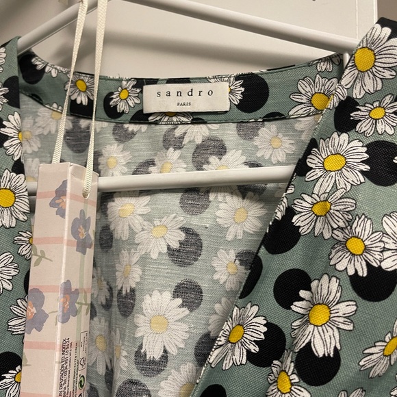 sandro summer dreess v cut - Picture 3 of 3